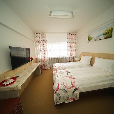 Hotel Bucovina Suceava Luaran gambar