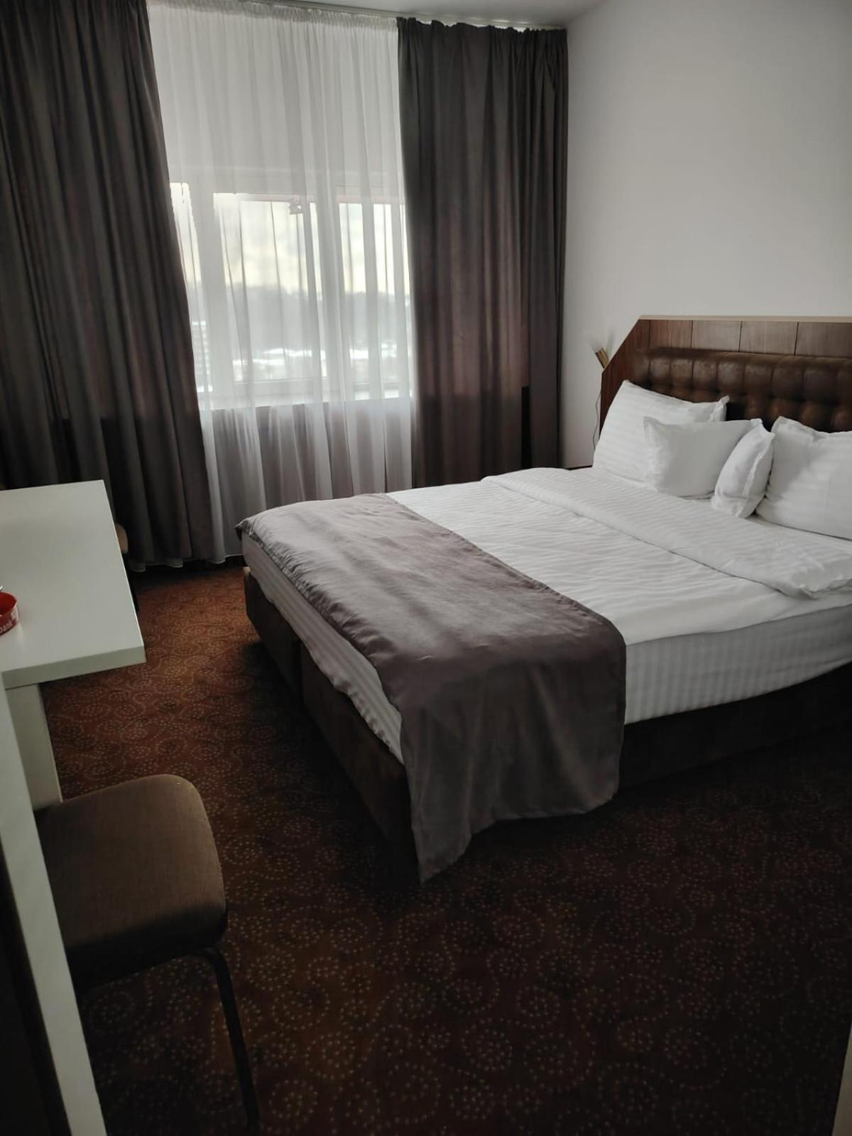 Hotel Bucovina Suceava Luaran gambar