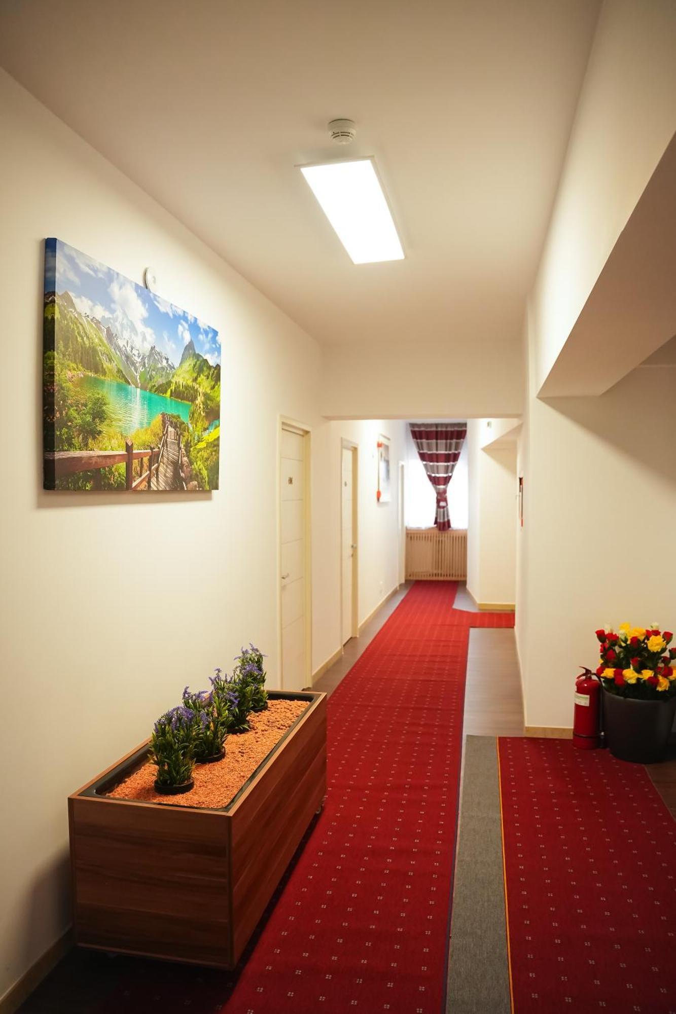 Hotel Bucovina Suceava Luaran gambar
