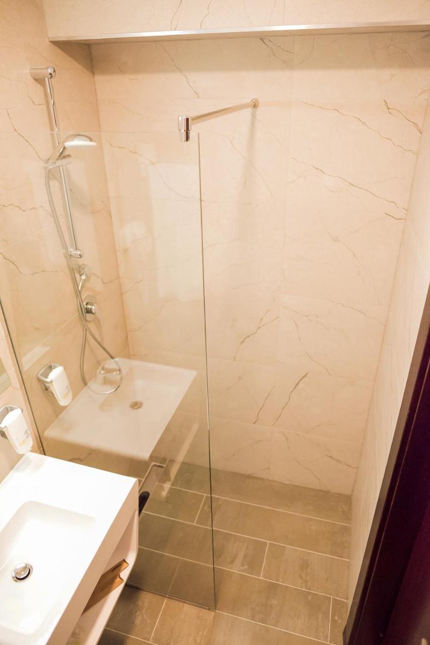 Hotel Bucovina Suceava Luaran gambar
