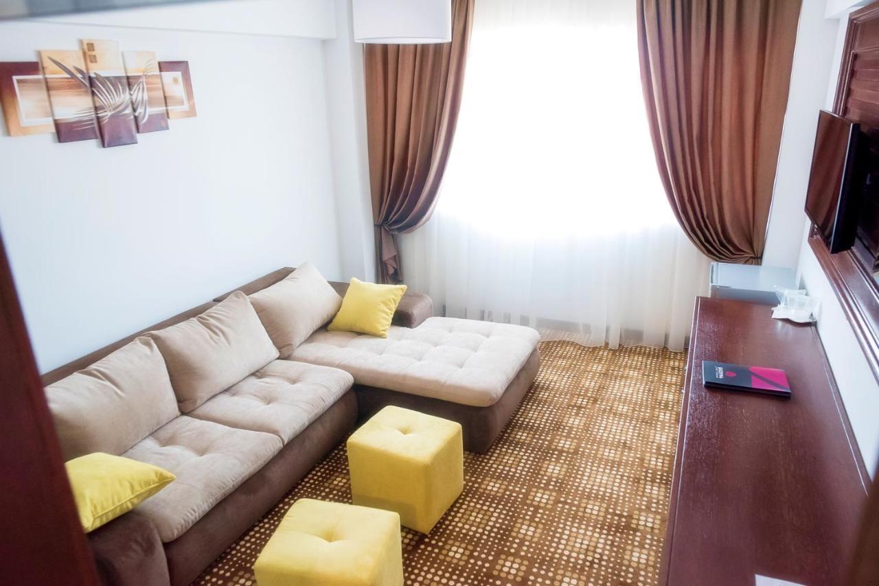 Hotel Bucovina Suceava Luaran gambar